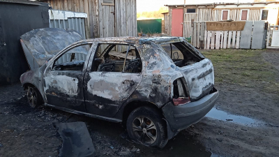 В Новгородском районе полицейские задержали подозреваемого в поджоге автомобиля