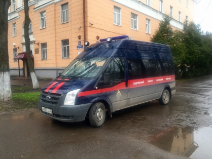 Бывший  сотрудник УФСКН заправился казенным бензином на 140 тысяч  рублей