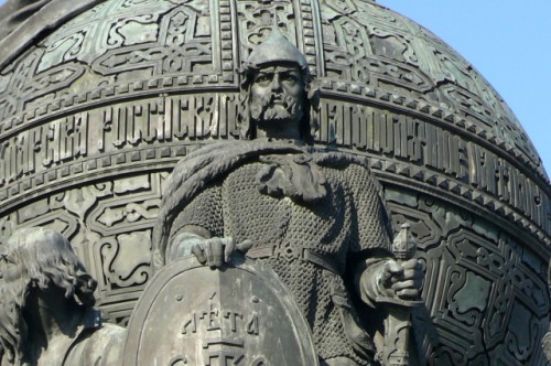 21 сентября у памятника «Тысячелетие России» состоится торжественное мероприятие, посвященное 1155-й годовщине зарождения Российской государственности