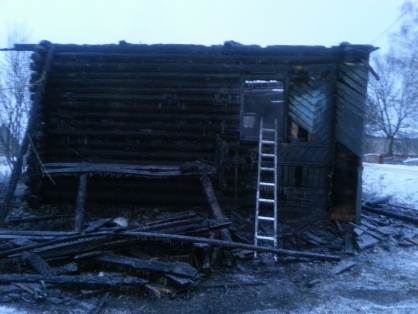 На даче в поселке Панковка на пожаре погиб мужчина