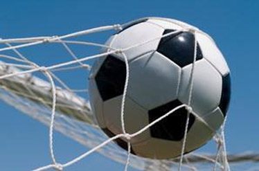 На стадионе «Электрон» 19 и 20 июня пройдет «малый чемпионат мира» по футболу среди команд детских оздоровительных лагерей