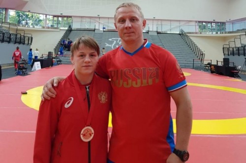 Новгородка завоевала бронзовую медаль международных соревнований по вольной борьбе