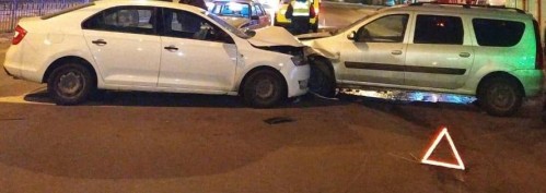 18 декабря 2018 года. Сводка происшествий на дорогах области за вчерашний день. В лобовой аварии пострадали два человека.
