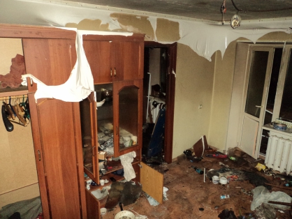51-летнего жителя Великого Новгорода избили и сожгли заживо в  квартире на улице Новолучанской