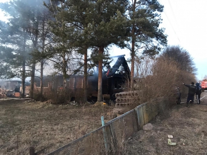 В деревне Бор Шимского района на пожаре погибла девятимесячная девочка