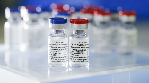 В Великом Новгороде и Новгородской области установлены сроки обязательной вакцинации отдельных категорий граждан.