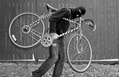 Зимой крадут даже... велосипеды