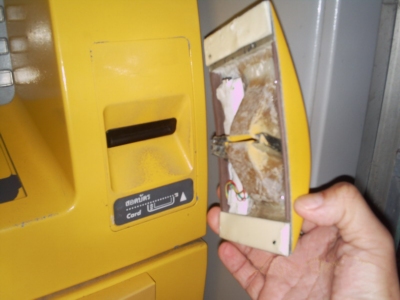 Кражи денег с банкоматов, как избежать беды и вернуть деньги.