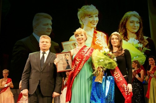 В конкурсе "Мисс УМВД - 2014" победила майор юстиции