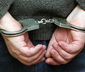 Преступника находящегося в розыске за совершение нескольких краж задержали за новое преступление