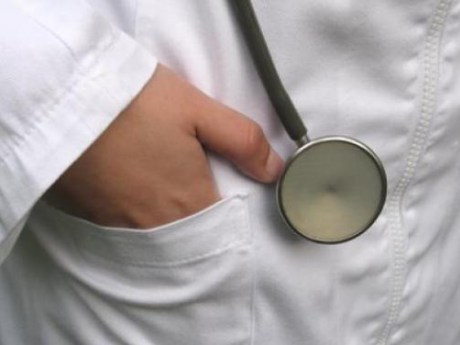 Главного врача Крестецкой районной больницы обвиняют в фиктивных диспансеризациях населения