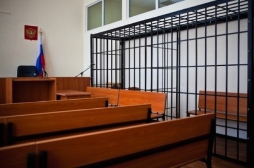 В Великом Новгороде будут судить полицейского, который убедил пострадавшую новгородку, что никакого преступления не было...