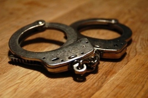Ранее судимая жительница Парфинсокго района ограбила дом в Пестово