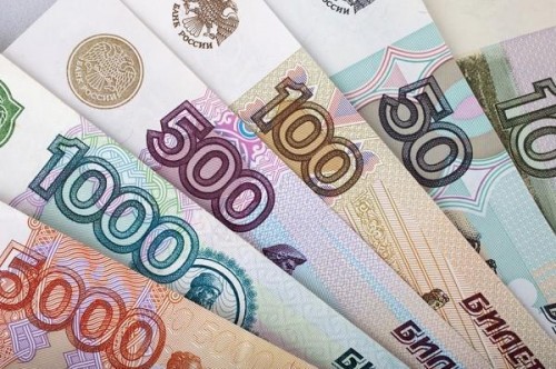Стражи порядка выявили факт получения чиновником незаконного денежного вознаграждения в сумме более 750 тысяч рублей.