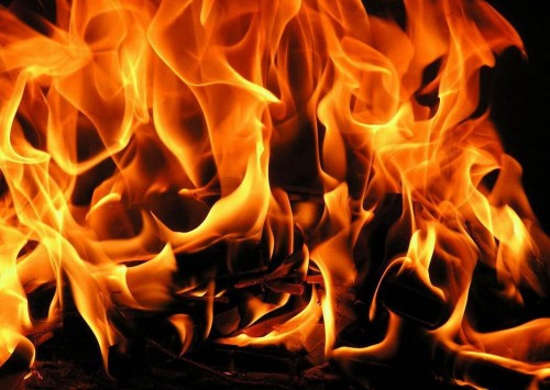 В Новоселицах сгорели два дома