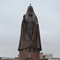 Памятник Патриарху Алексию II в Витебске