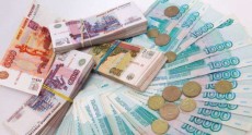 Новгородка заплатит 40 тысяч рублей штрафа за попытку задушить полицейского