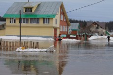 Из-за разлива рек в регионе наблюдаются подтопления жилых домов